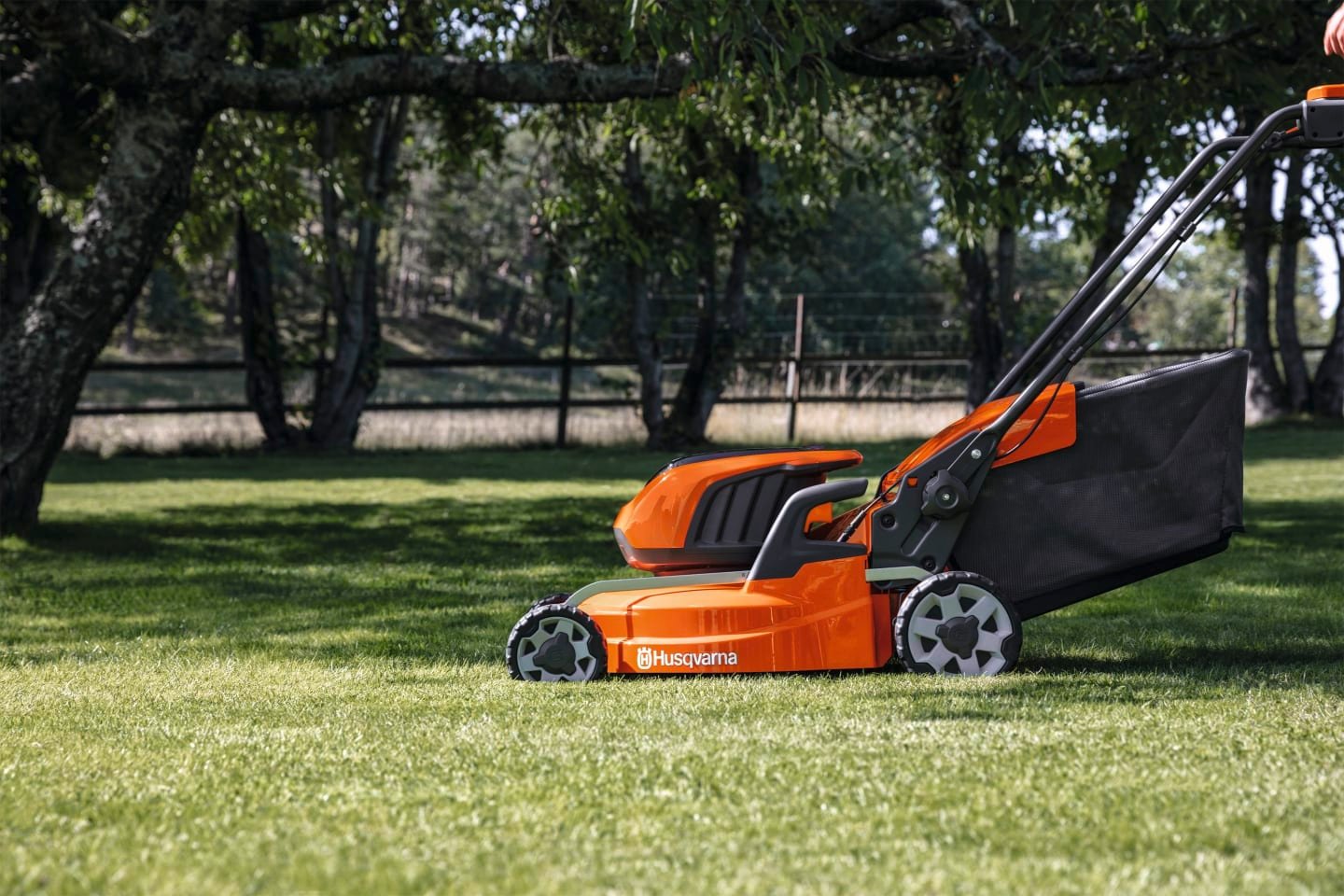 Husqvarna® Akku-Rasenmäher "LC 247i" Schnittbreite 47 cm, ohne Akku und Ladegerät, 9705420-01 – Bild 5